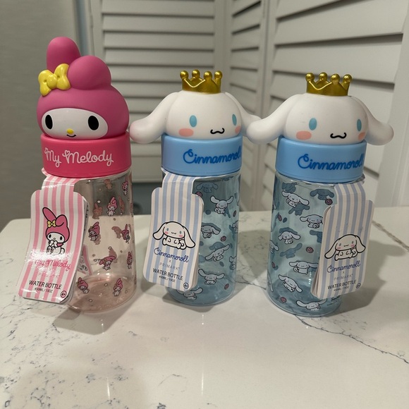 9 Piece Bundle - Hello Kitty, My Melody, and Cinnamoroll 9 Piece Bundle - Picture 5 of 5